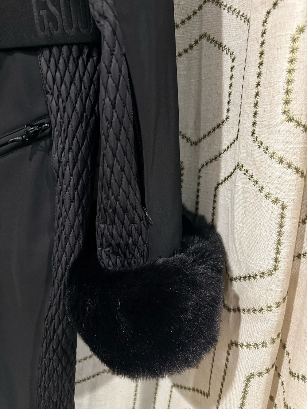 GSOU SNOW Black Faux Fur Shirred Waterproof One-Piece Ski Suit Size L - Picture 7 of 14